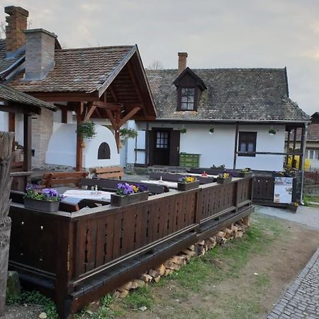 Hotel Kemences Porta Hollókő Exteriér fotografie